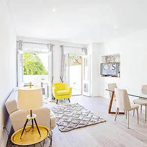 cayres-suites-surdo.madeira-islandshotels.com/
