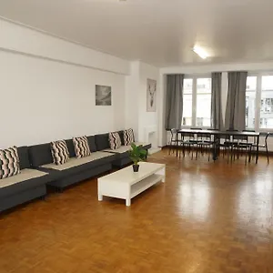 belga-apartment-3-bedrooms.hotelsghent.com/